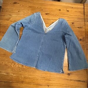 Madewell ISKO slit sleeve Light Blue Denim V-Neck Top Size M